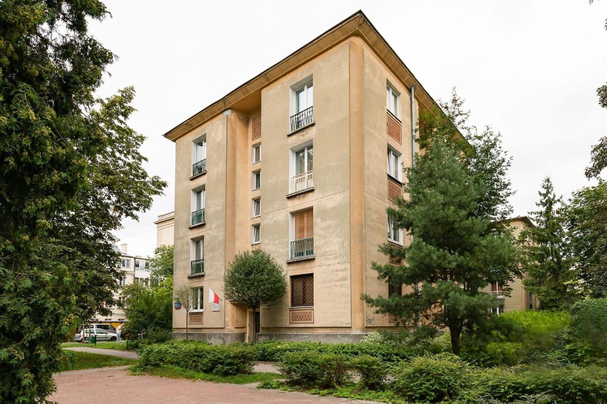 Nowoczesny Przy Alejach Solidarnosci W Warszawie By Rent Like Appartement